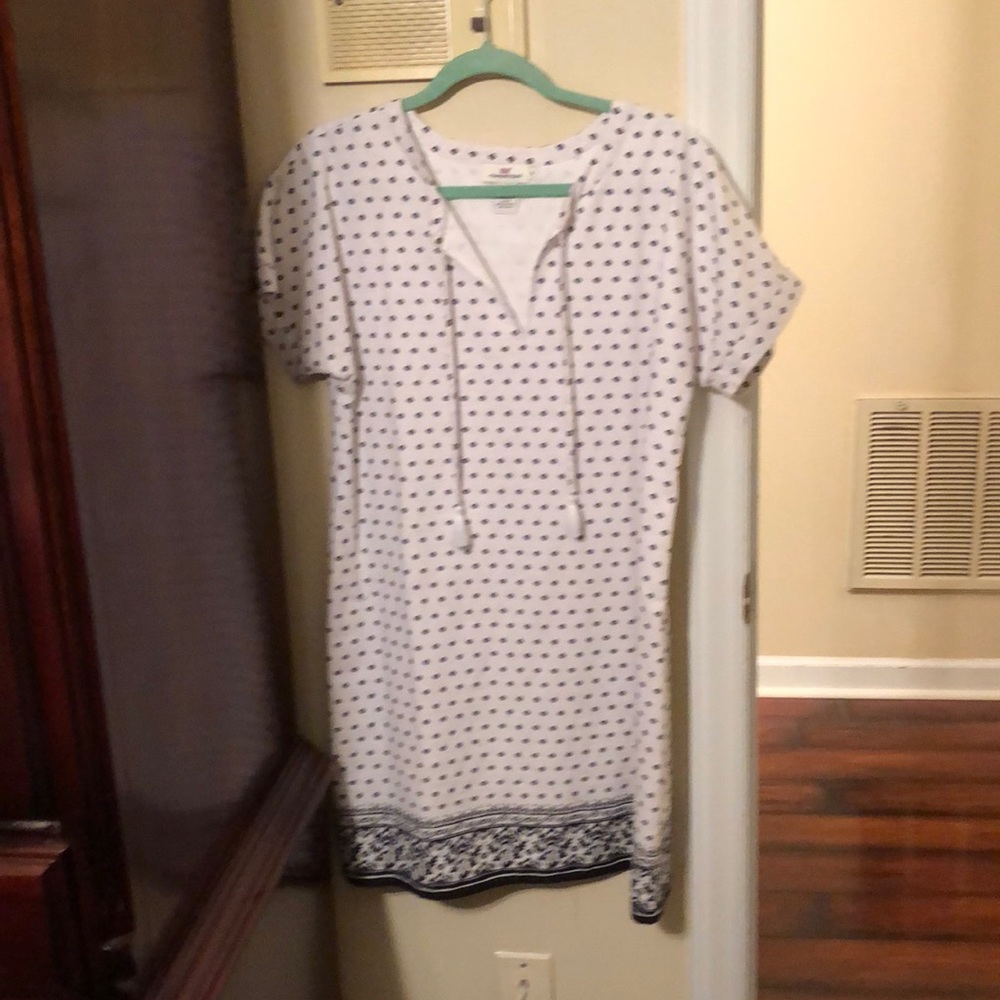 Vineyard vines dress